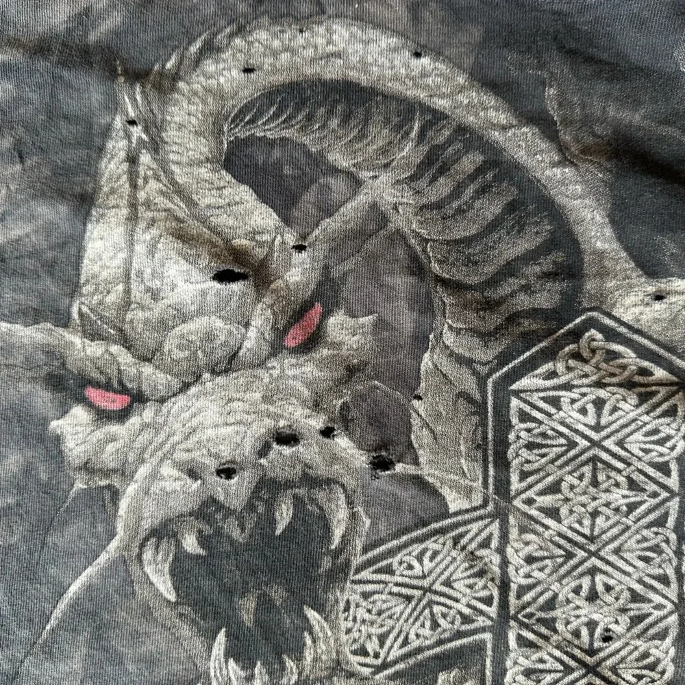 The Mountain Dragon Tie-Dye Celtic Cross Tee size XL